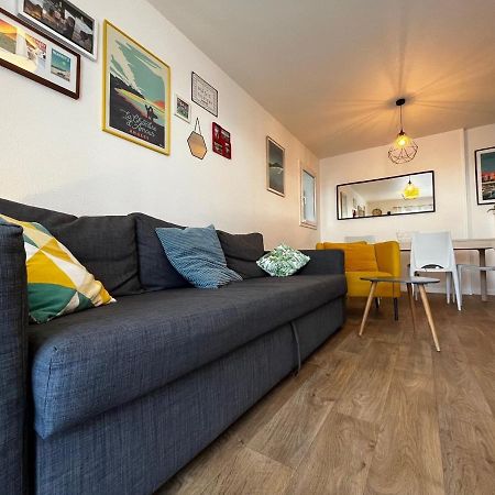 Bel Appartement T3 Avec Jardin, Piscine Et Parking, Proche Plage A Hendaye - Fr-1-239-739 Exteriör bild