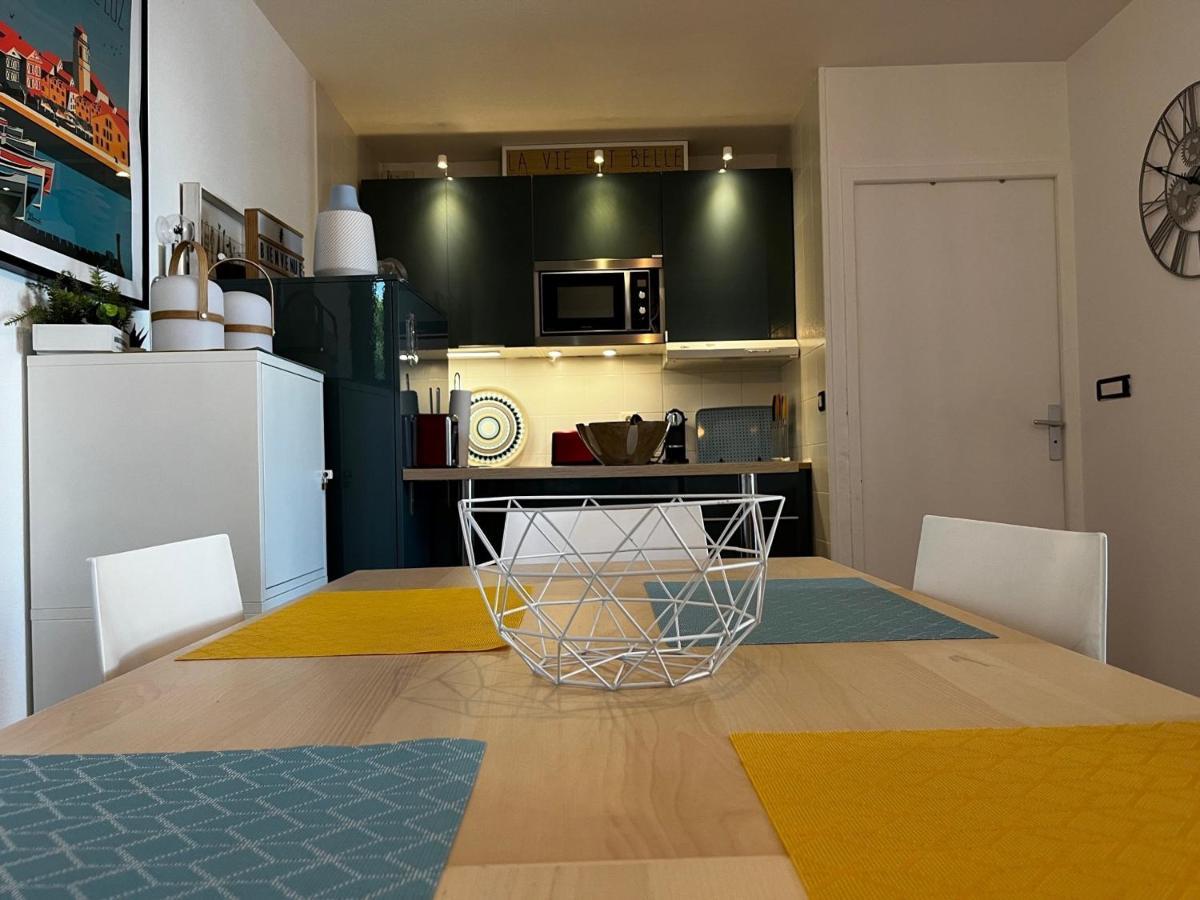 Bel Appartement T3 Avec Jardin, Piscine Et Parking, Proche Plage A Hendaye - Fr-1-239-739 Exteriör bild